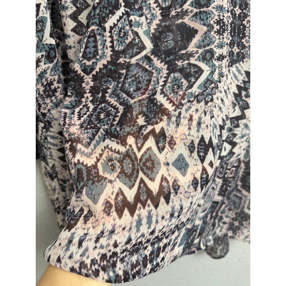 Maurices Women 2 Plus Geometric Cage Back High Low Sheer Tunic Blouse Blue Black - Picture 3 of 9